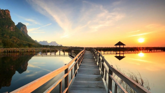 米乐M6:健身房室内天花